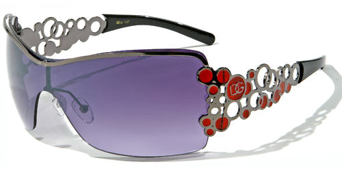 DG33702